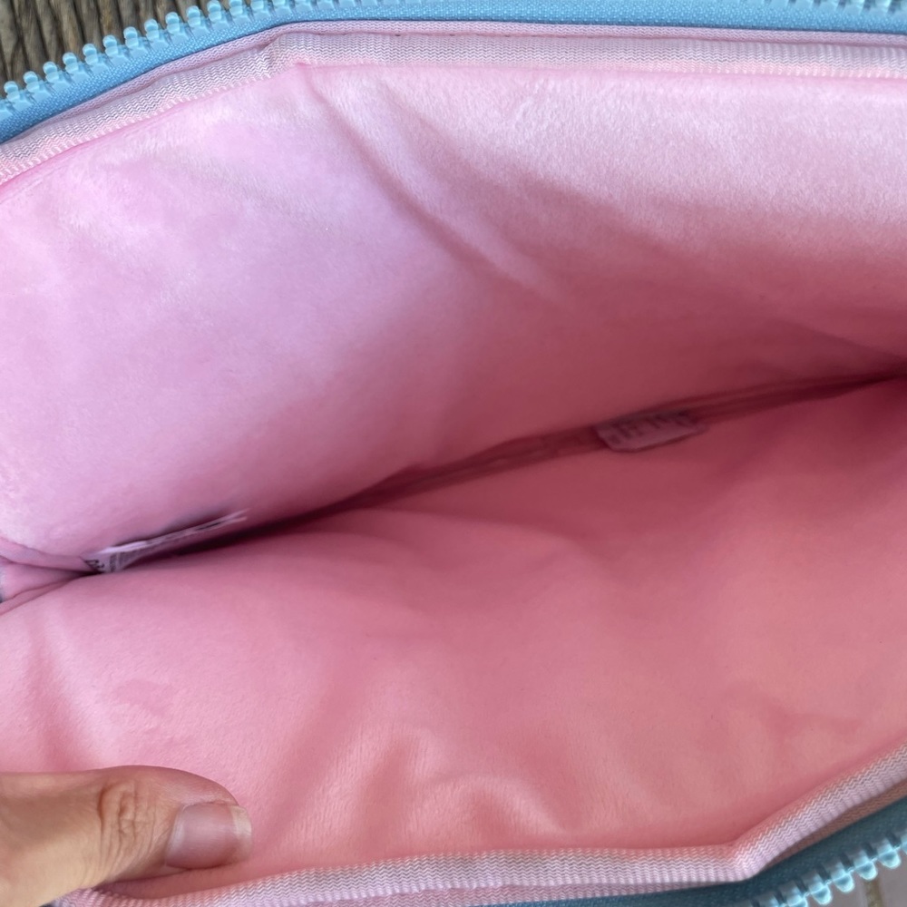 Laptop Case - Picture 4 of 4